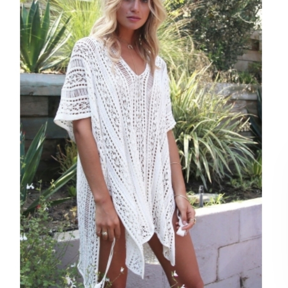 New CLEARANCE White Knitted Tassel Cover Up - Picture 2 of 5